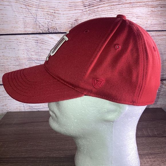 Men's Top of the World Crimson Indiana Hoosiers Red & White Fitted Hat - Picture 5 of 12
